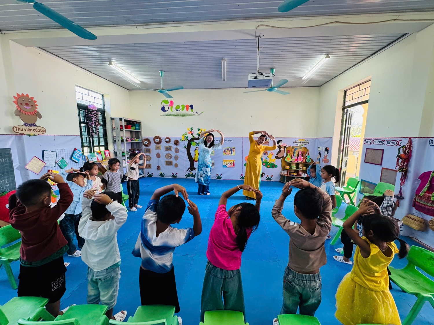 2 lơp mgg 4,5t tt mua